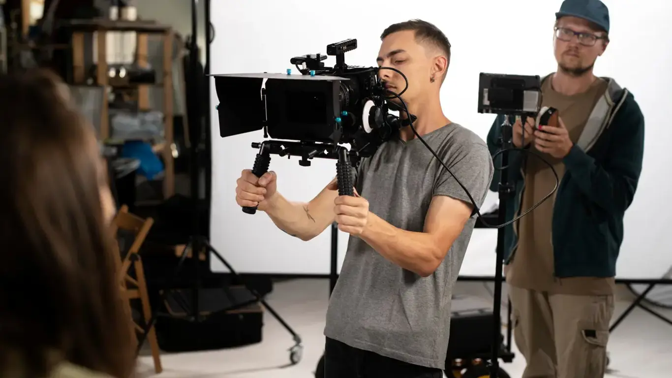 Lights, Camera, Delivered: Logisitcs & Delivery for Film Productions Lights, Camera, Delivered: Why Film Productions Across the UK Rely on Same Day Courier Services